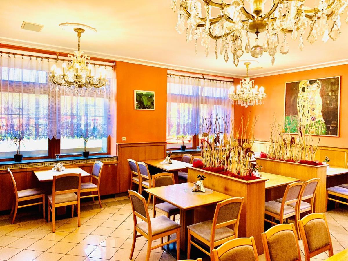 Hotel Macocha Blansko Esterno foto